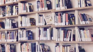 Duiken in de wereld van wetenschap door boeken